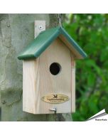 Nestkast voor winterkoning van FSC-hout ✔️ Help tuinvogels én steun Vogelbescherming NL ✔️ per aankoop gaat een bijdrage naar vogelbescherming