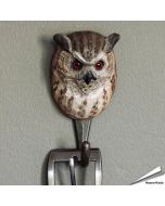 Kledinghaak van Wildlife Garden van de oehoe ✔️ Ambachtelijk uit hout gesneden ✔️ Origineel en decoratief cadeau ➤ Bestel nu op www.aniculis.nl
