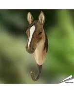 Handgesneden Kledinghaak Paard van Wildlife Garden met Arabisch paardenmotief, lichte bles en metalen haak voor kleding en accessoires.