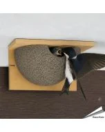Nestkast voor de huiszwaluw ✔️ Aanbevolen door Vogelbescherming NL ✔️ FSC-gecertificeerd houtbeton / hout ✔️ Kunstnest ✔️ Koop nu op www.aniculis.nl