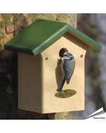 Nestkast pimpelmees "Week van de Nestkast" ✔️ Aanbevolen door Vogelbescherming NL en SOVON ✔️ FSC-gecertificeerd hout ✔️ Mooie geschenkdoos ✔️ Koop bij Aniculis
