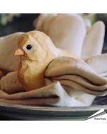 Houtgesneden servetring - Vogelkuiken ✔️ Breng de natuur naar je tafel ✔️ Gemaakt van duurzaam hout ✔️ Beschilderd met milieuvriendelijke verf ✔️ Bestel nu op Hoezo-Kado
