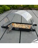 Grondvoedertafel met regenkuppel voor wilde vogels ✔️ Robuuste metalen constructie ✔️ Stevig, transparant dak ✔️ Voor merel, roodborst & Co. ➤ Bestel nu online op www.aniculis.nl