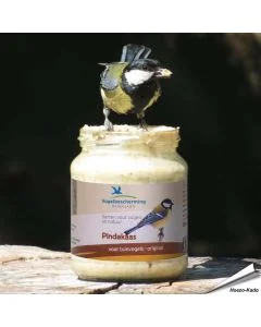 Speciale Vogelbescherming pindakaas voor tuinvogels - Original ✔️ Geen zout toegevoegd ✔️ Calorierijke lekkernij voor vogels ➤ Nu kopen op www.aniculis.nl