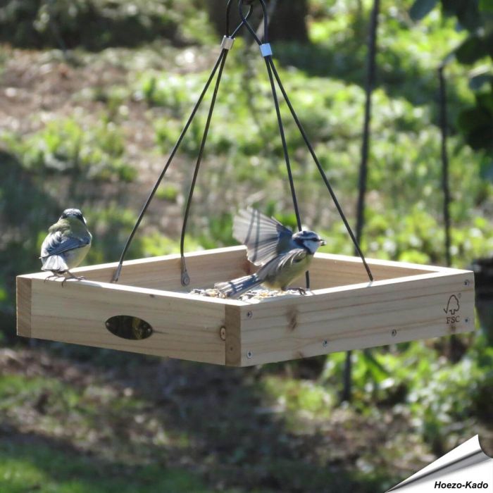 Hangende vogelvoedertafel voor tuinvogels